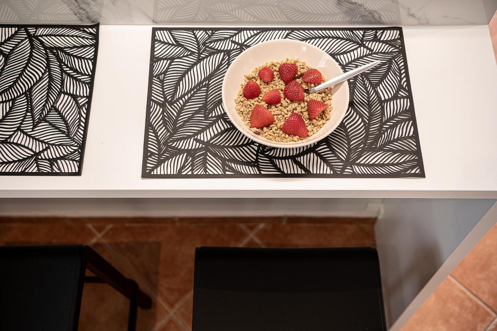 Elena Seafront Luxury Apartments Almirida الغرفة الصورة